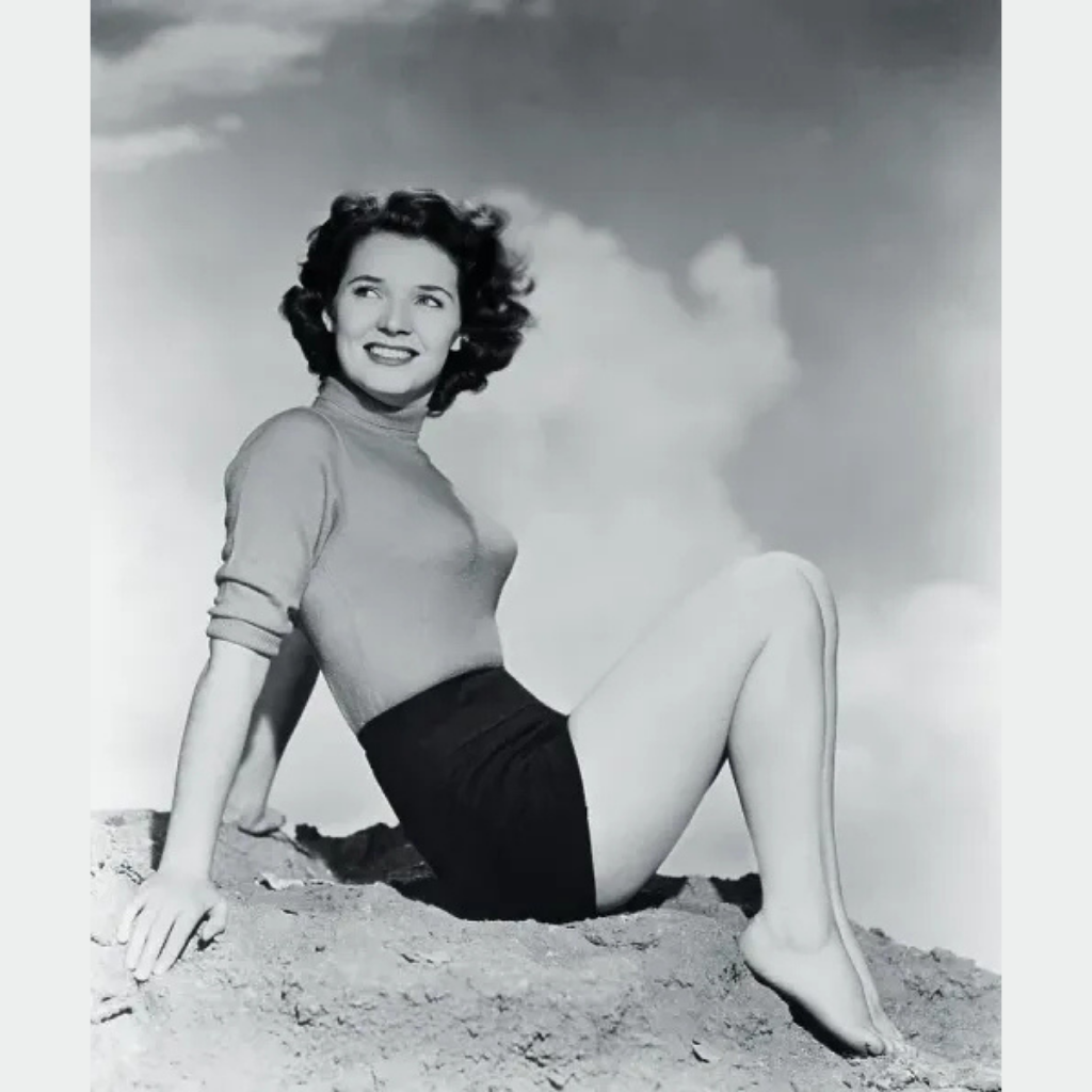 Dramatic Classic Kibbe Body Type - Complete Style Guide & Celebrities